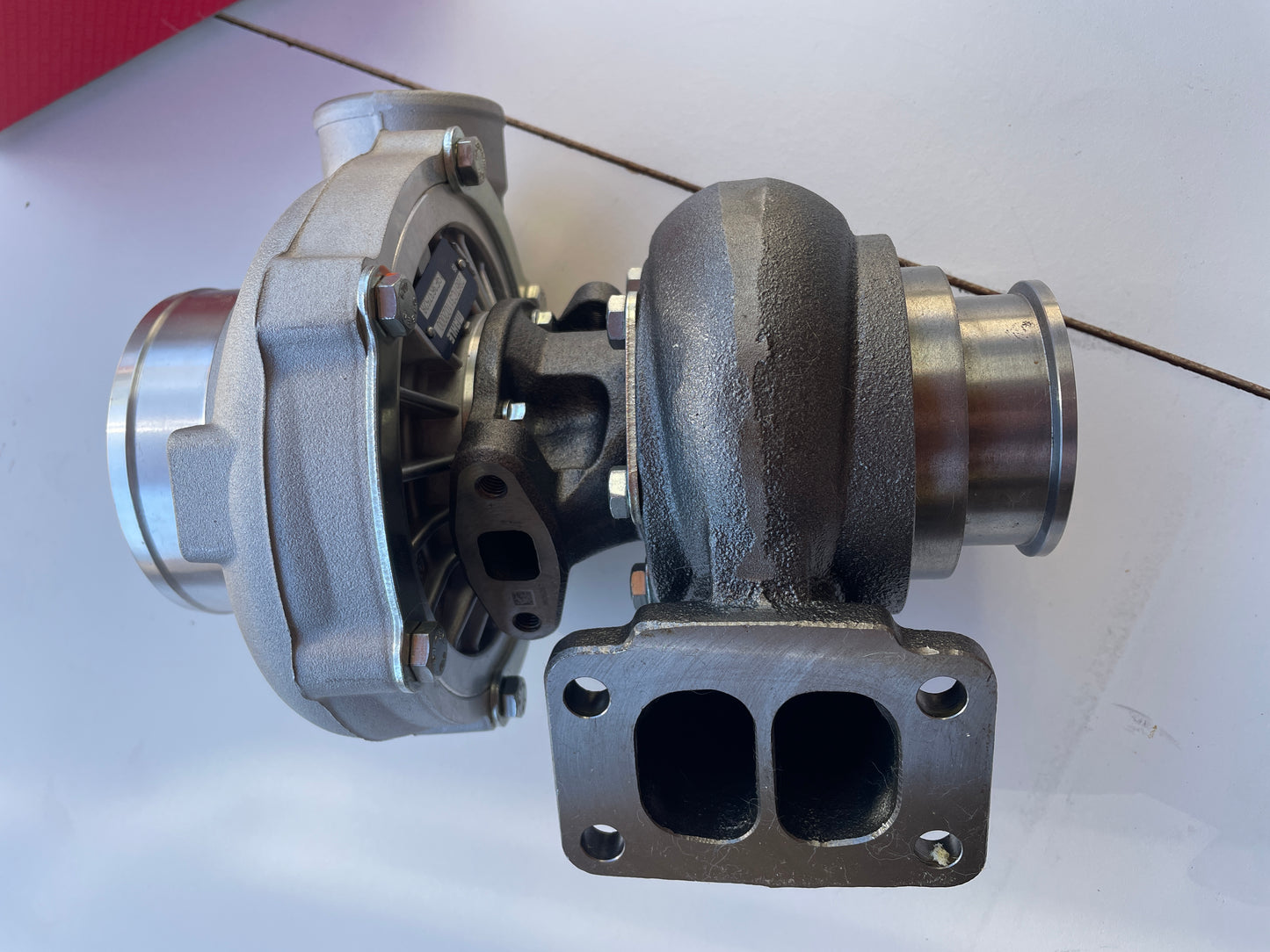 MAHLE 286 TC 31102 000 Turbo for Cummins 6-BT HX35 5.9L 2802770 3537132 3537133